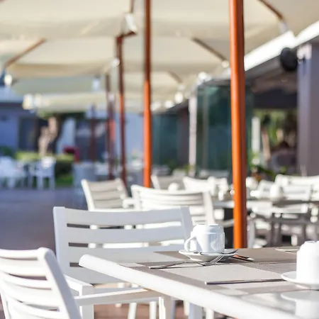 Hotel Sunny Days 4*