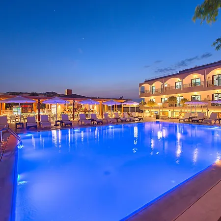 Sunny Days Hotel 4*