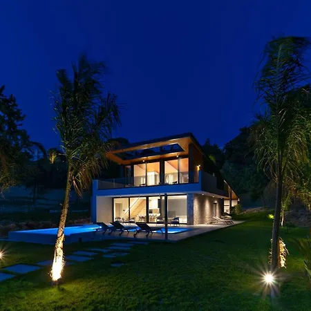 Casa Palmera Villa *