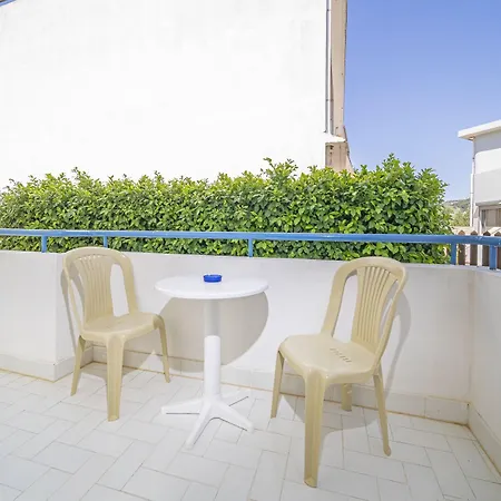 Aparthotel Blue Roses