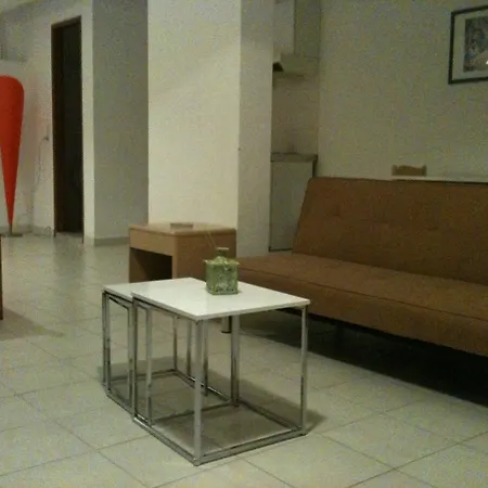 Aparthotel Blue Roses 2*