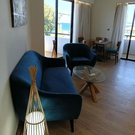Sunny Days Hotel 4*