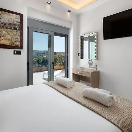 Rhodes Skyline Apartment