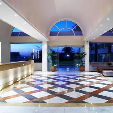 Avra Beach 4*