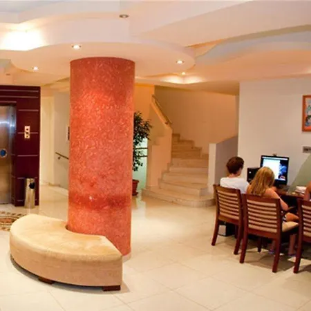 Poseidonia Aparthotel Ixia (Rhodes)