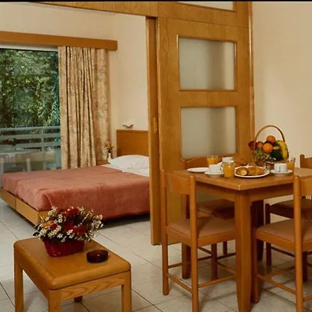 Poseidonia Aparthotel