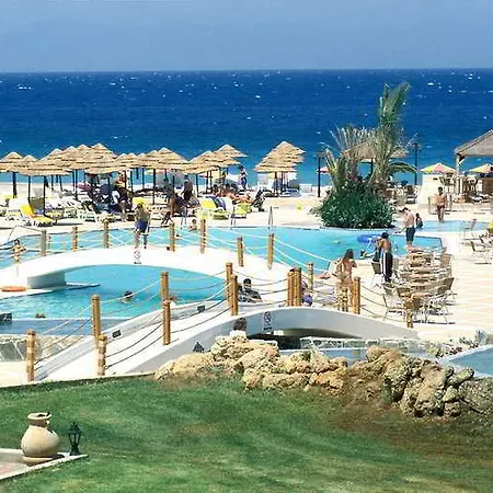 Avra Beach 4*