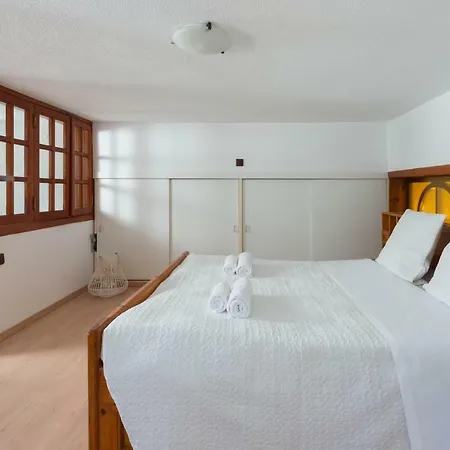 Villa Rhodes *