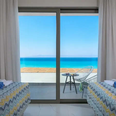 Avra Beach Hotel