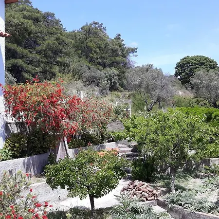 Eden Garden Ixia (Rhodes)